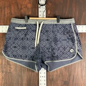 Vuori Tavi Shorts‎ 2" Outdoor Running Navy Blue Womans XL VW361 Activewear EUC